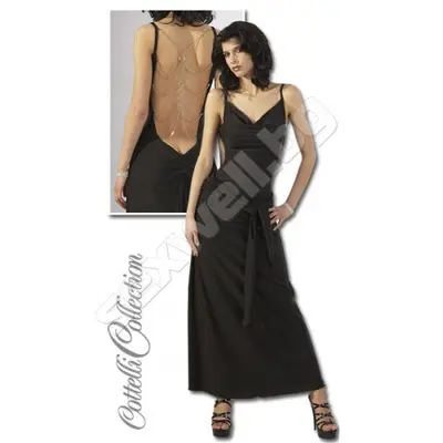 Рокля с гол гръб и сребристи верижки