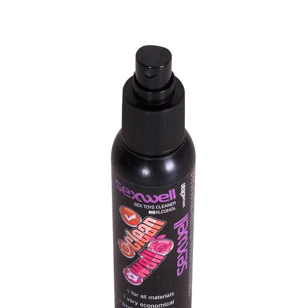 Почистващ спрей за секс играчки CleanWell