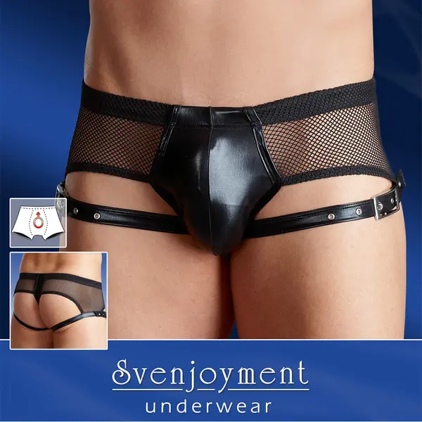 Боксерки с голо дупе и каишки