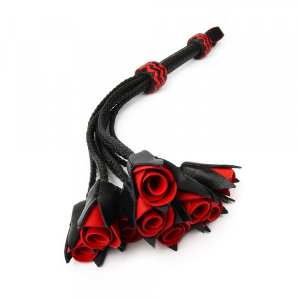 Бич от естествена кожа с рози