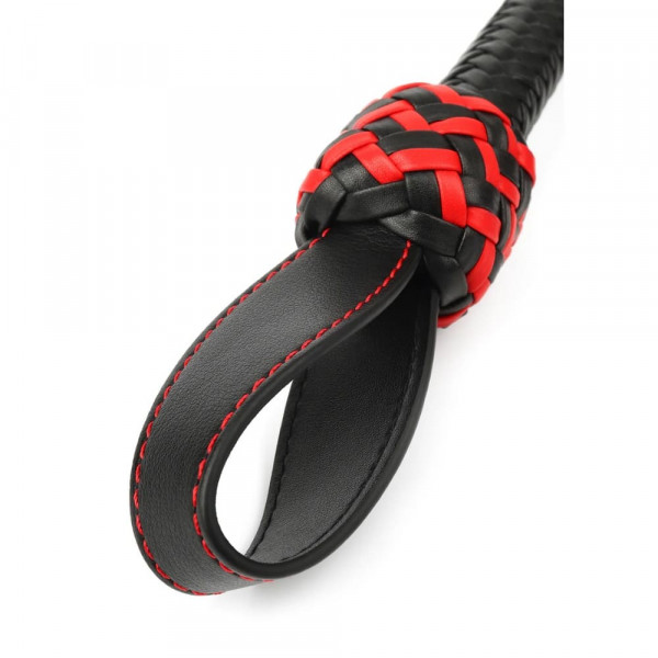 Бич от естествена кожа с рози